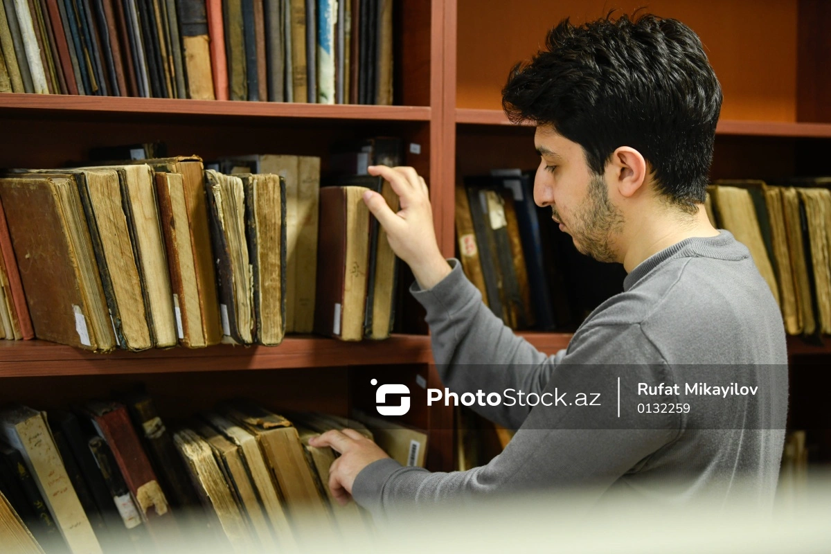 Центральная научная библиотека НАНА - место, где хранится более миллиона книг