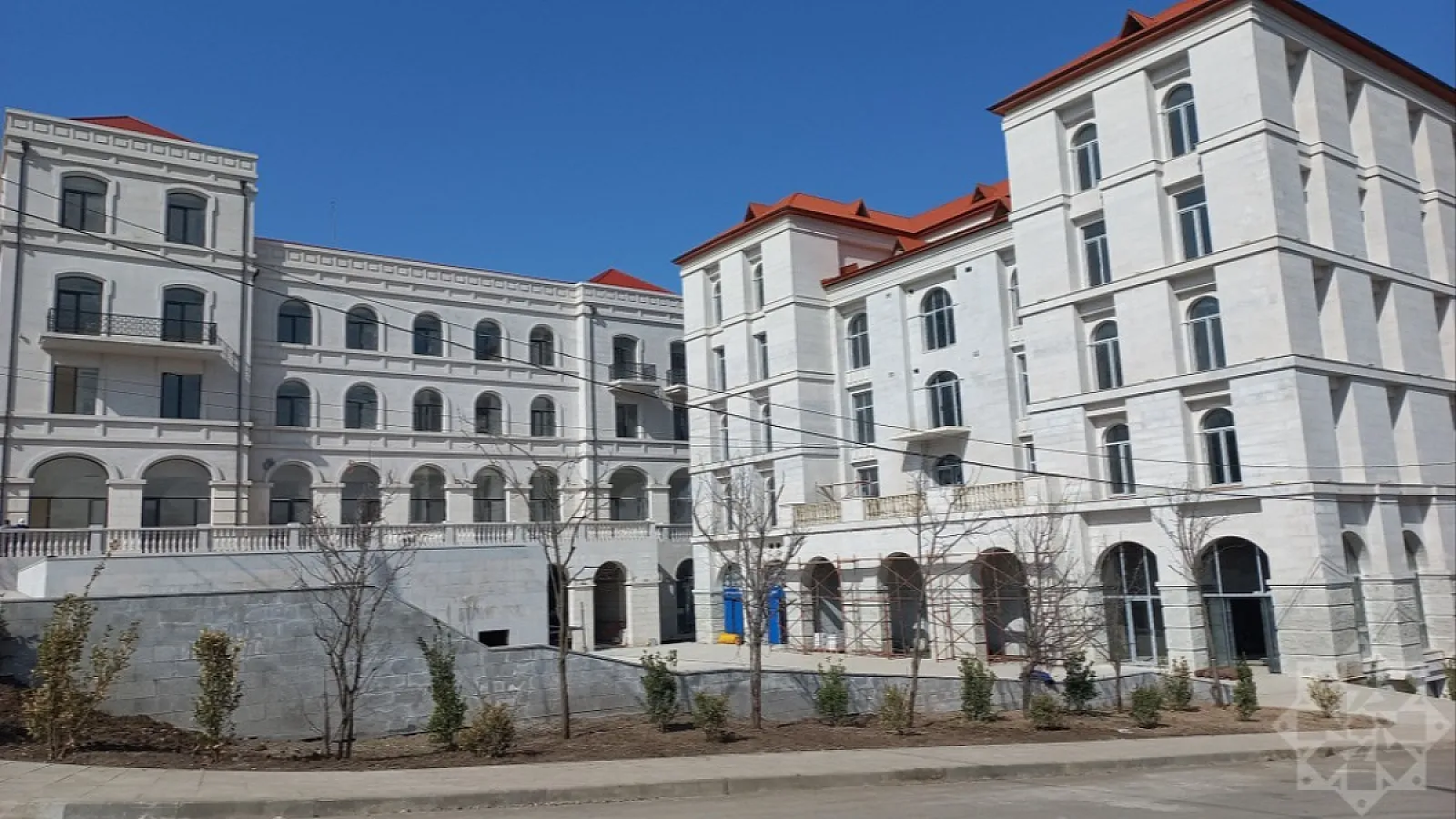 Şuşada 30 milyon manata yaşayış binaları tikiləcək