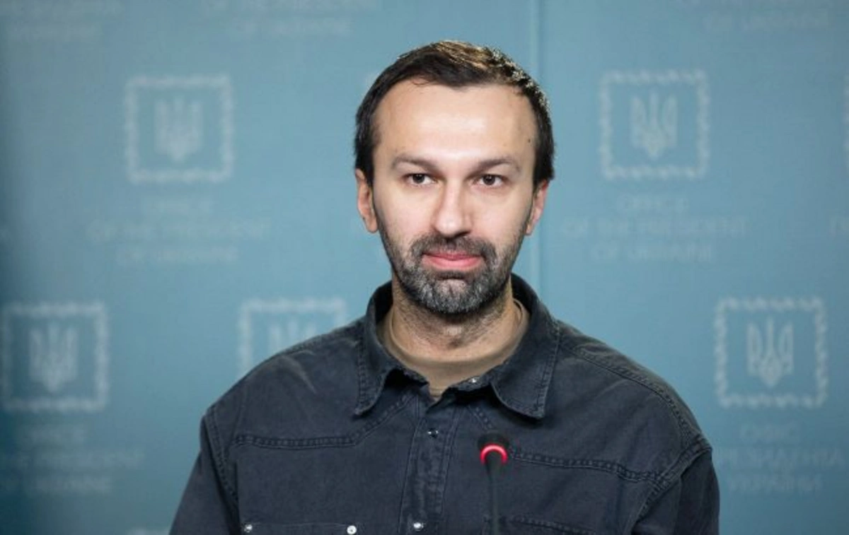 Yermakın işdən çıxarılan məsləhətçiləri Zelenskinin Ofisinə təyinat alıblar