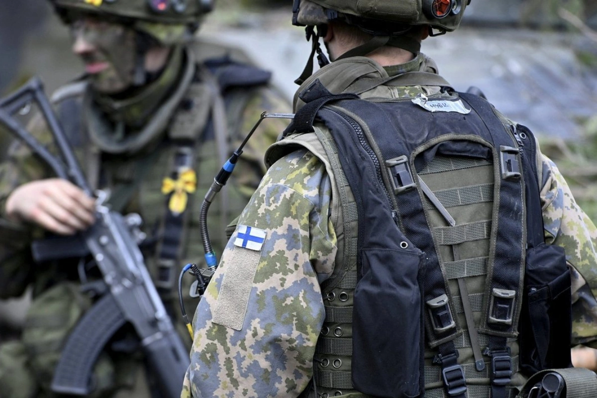 Finlandiyada ehtiyatda olan hərbçilərin yaş həddi artırılır