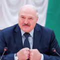 Лукашенко заявил, что не держится за власть