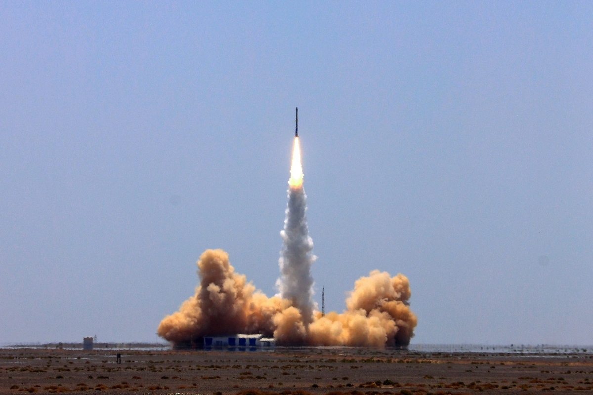 Şimali Koreya uzaqmənzilli strateji raket təlimləri keçirib