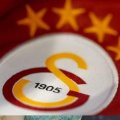 “Qalatasaray” iki futbolçusu ilə yollarını ayırdı
