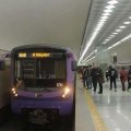 Bakı metrosunda qatar yoluna düşən sərnişin ölüb - YENİLƏNİB