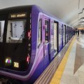 В бакинском метро пассажир погиб, упав на пути