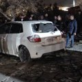 В Нахчыване автомобиль потерял управление и опрокинулся