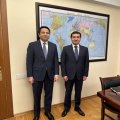 Hikmət Hacıyev Qazaxıstan səfiri ilə əməkdaşlığı müzakirə etdi