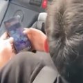 Уволен водитель автобуса Баку-Гянджа, игравший всю дорогу в мобильные игры