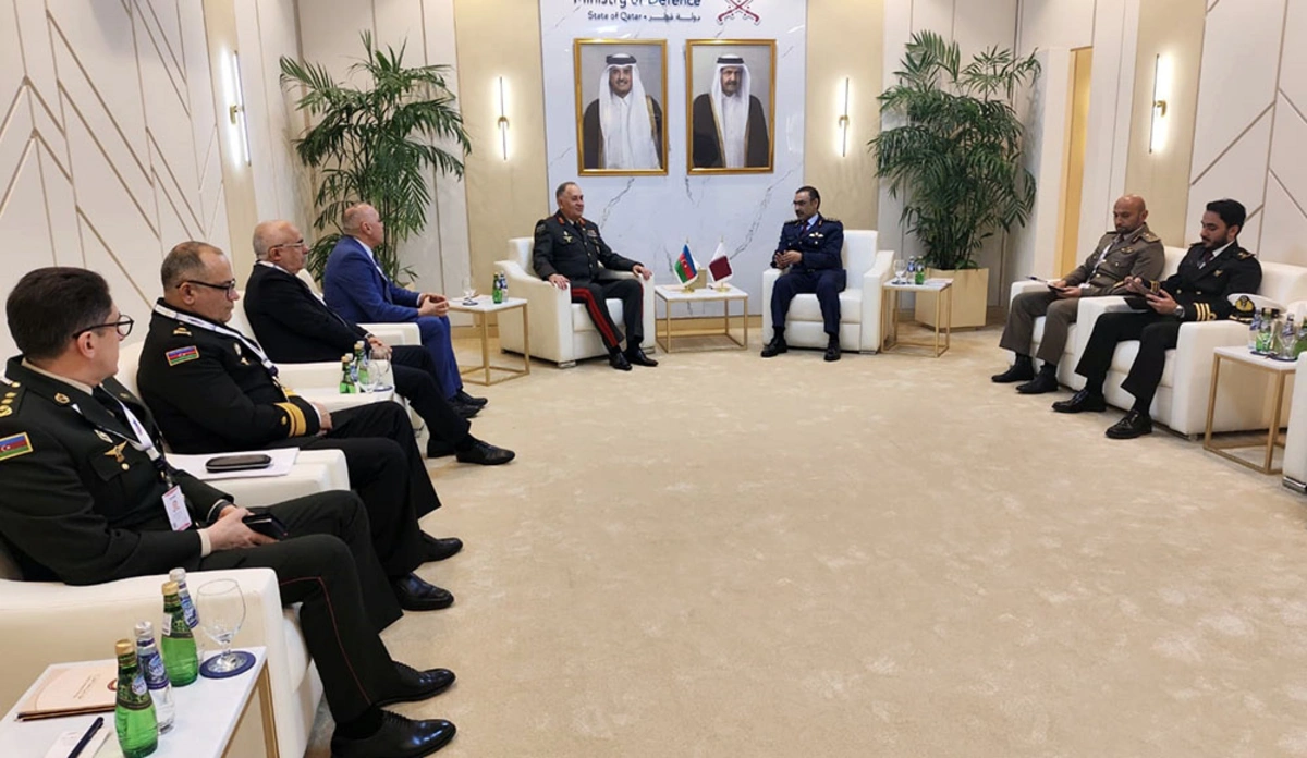 Azərbaycan Ordusunun Baş Qərargah rəisi Qətərin hərbi rəhbərliyi ilə görüşüb - FOTO