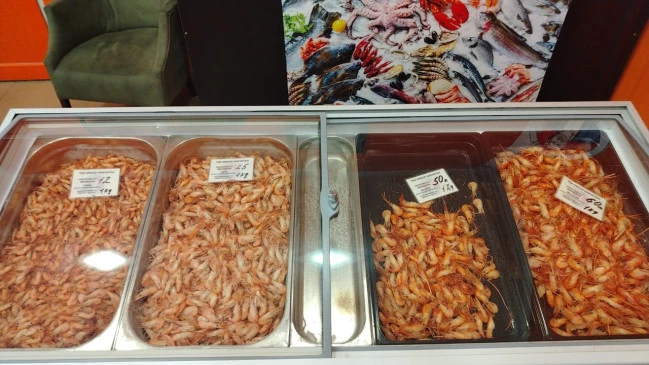 В Баку проведена проверка по факту продажи поддельных креветок - АПБА