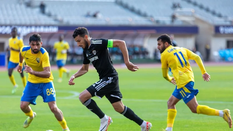 Premyer Liqa: “Qarabağ” “Kəpəz”lə qarşı-qarşıya