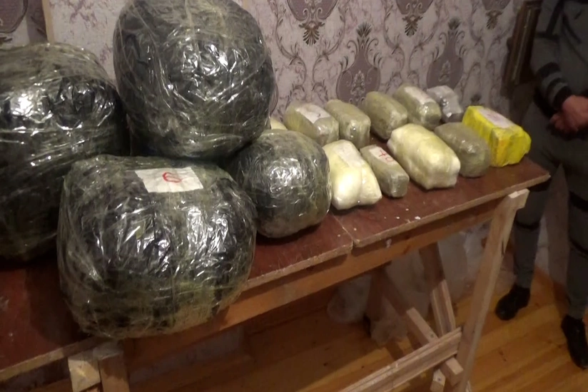 В Баку задержаны 6 ранее судимых наркоторговцев