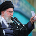 Xamenei: 