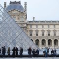 Во Франции задержаны 9 человек по подозрению в мошенничестве с билетами в Лувр