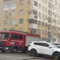 Bakıda çoxmərtəbəli yaşayış binasında yanğın oldu - VİDEO