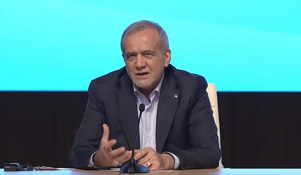 Pezeşkian öldürülən etirazçılardan danışdı