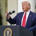 Трамп заявил, что рассматривает возможность нанесения ударов по Ирану