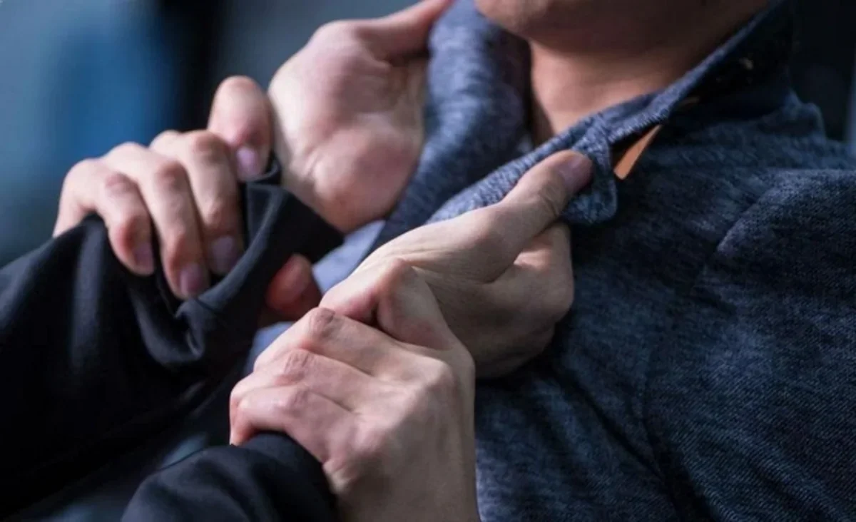 Azərbaycanda ticarət mərkəzində DAVA: Həbs edilənlər var