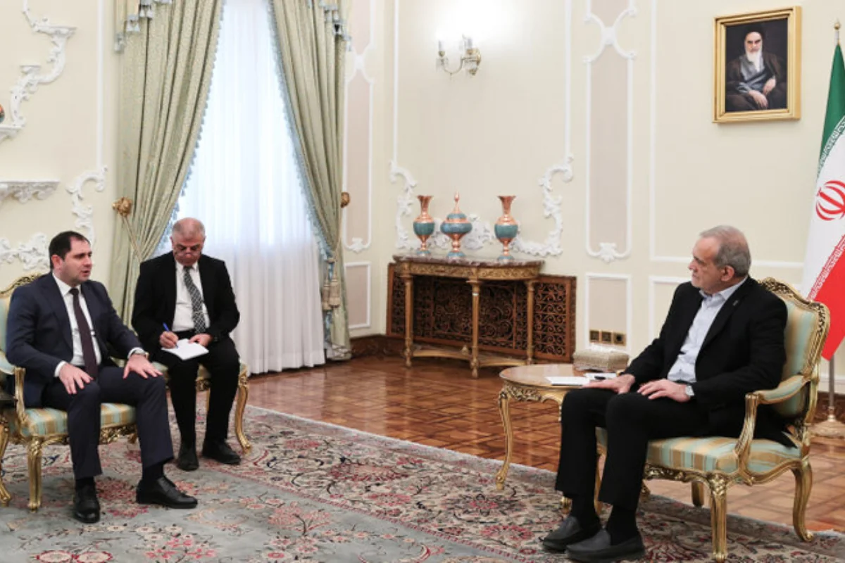 Pezeşkian Ermənistanla Azərbaycan arasındakı sülh prosesindən danışdı