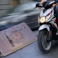 Bu tarixdən moped idarə edənlərdən sürücülük vəsiqəsi tələb olunacaq