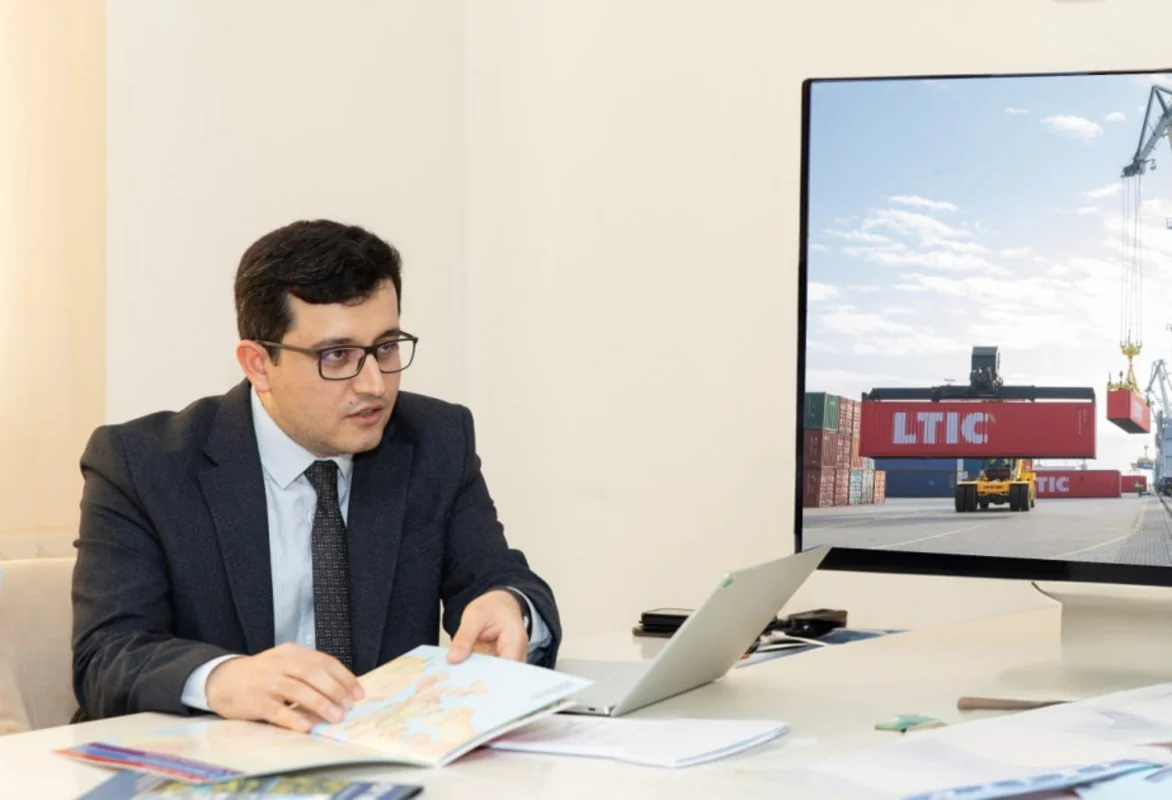 ADY-nin departament müdiri işdən çıxdı