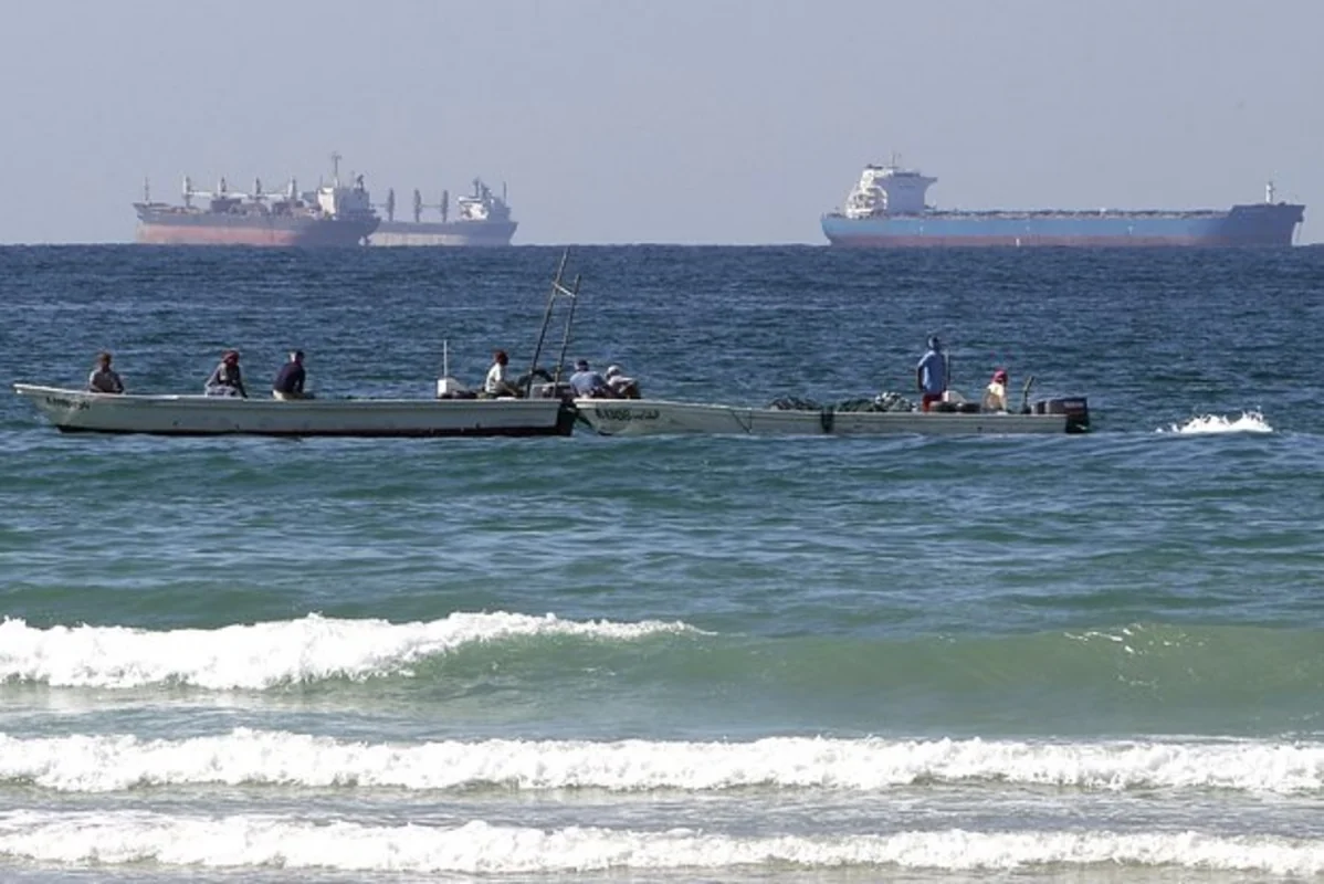 ABŞ Hörmüz boğazında neft daşımalarının təhlükəsizliyini qorumağa hazırdır