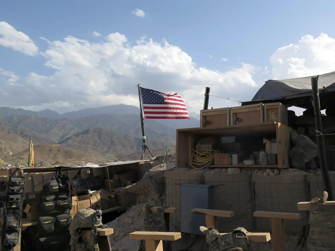 KİV: NATO-nun hərbi bazasında bir neçə partlayış baş verib