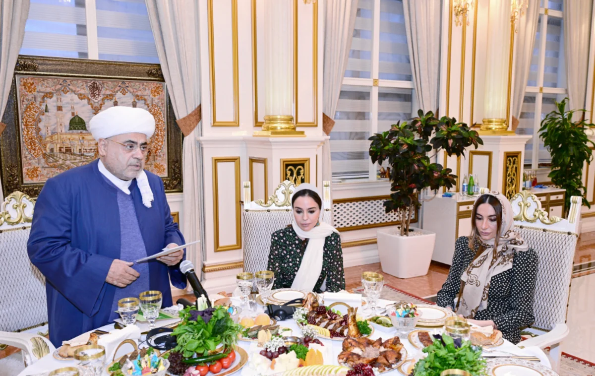 Müqəddəs Ramazan ayı münasibətilə iftar mərasimi keçirilib - FOTO