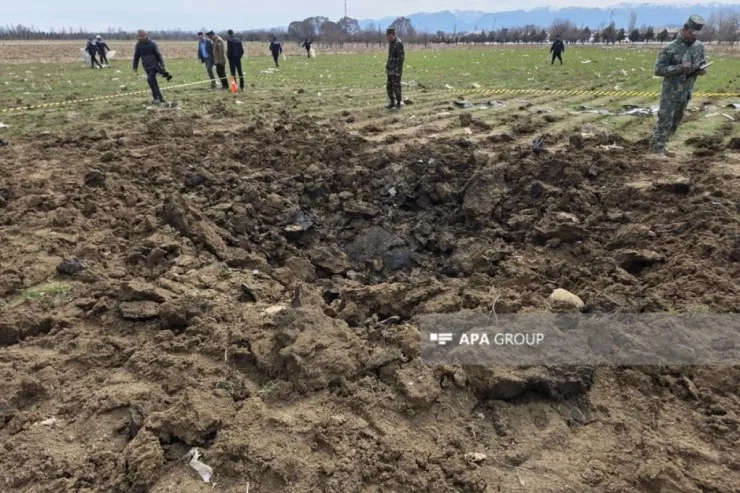 Naxçıvanda İran dronunun düşdüyü məktəb binasının yaxınlığından FOTOLENT