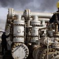 Иностранные нефтяные компании эвакуируют сотрудников из Ирака