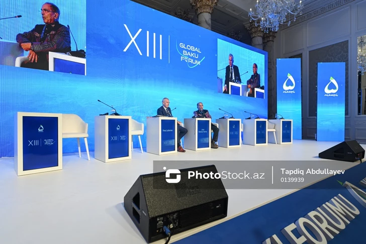 XIII Глобальный Бакинский форум продолжает работу: повестки второго дня
