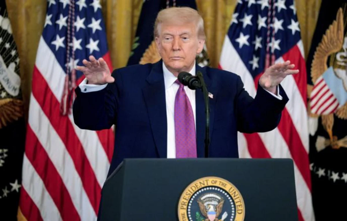 Tramp neft tankerlərini Hörmüz boğazından qorxmadan keçməyə çağırıb