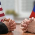 Вэнс заявил, что Трамп хочет восстановить торговлю с Россией