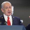 Netanyahu yoxa çıxmadığını, 5 barmağı olduğunu bu video ilə sübut etdi