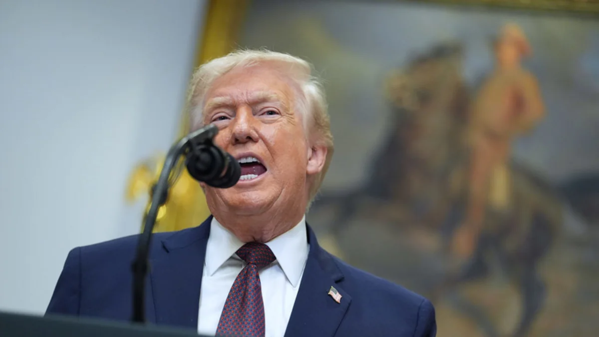 Donald Tramp İranı Cənubi Pars qaz yatağını məhv etməklə hədələdi - FOTO