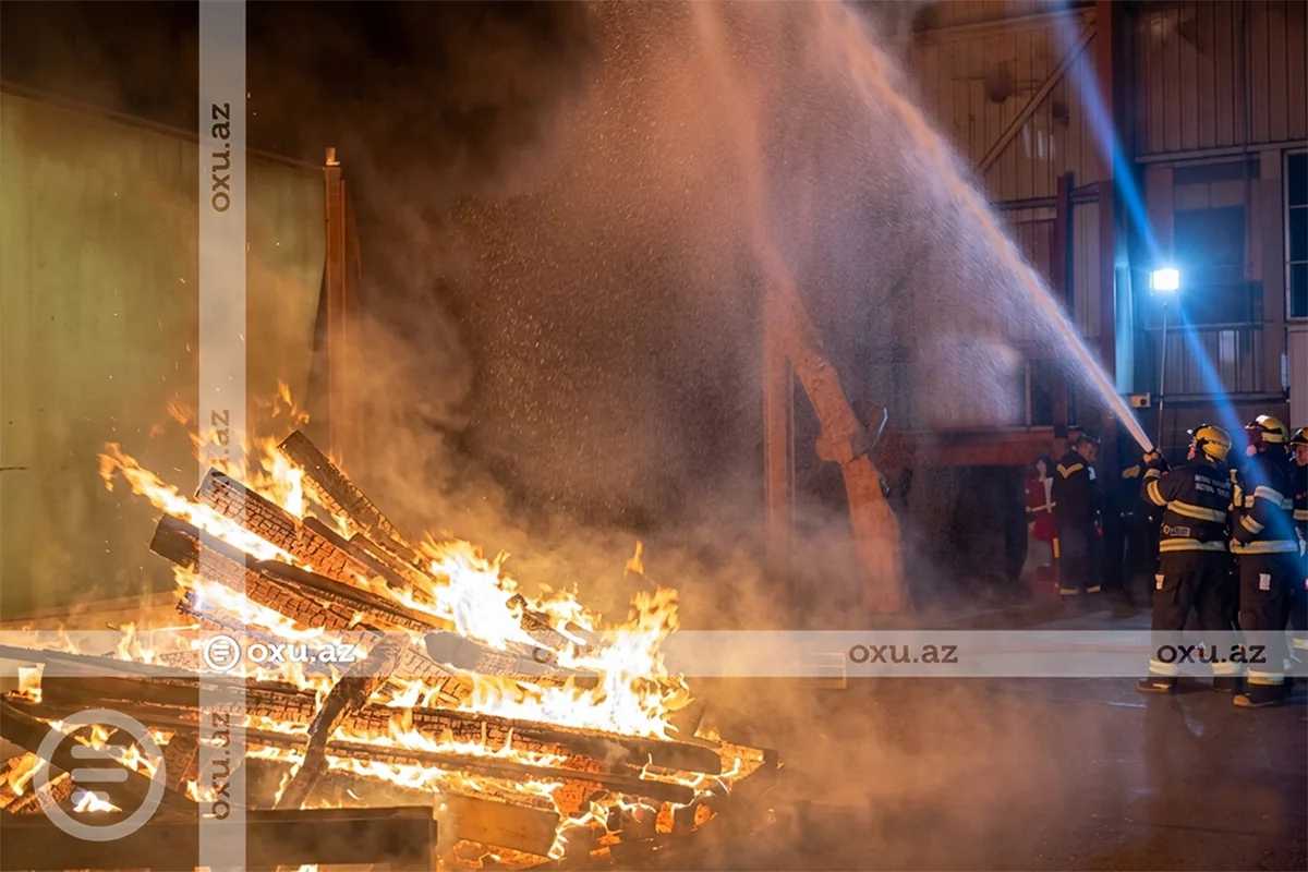 В Сумгайыте праздничный костёр стал причиной пожара - ВИДЕО