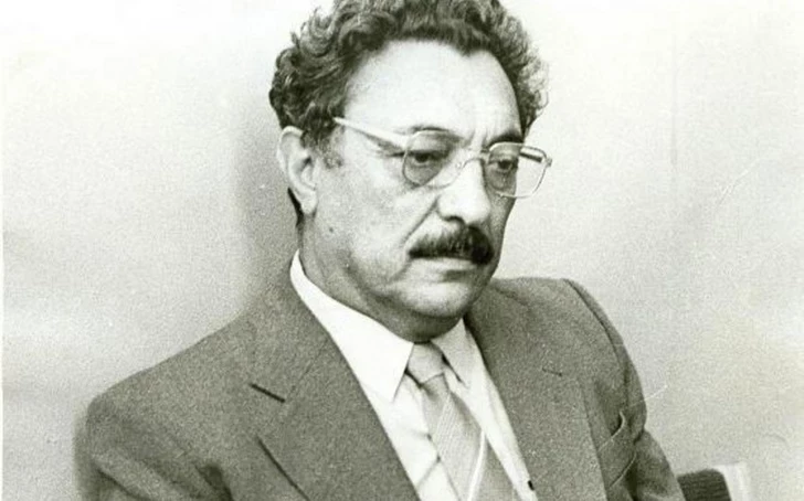 Сегодня день рождения народного писателя Азербайджана Исмайыла Шихлы