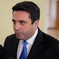 Ален Симонян: Армения не должна иметь территориальных претензий к соседям