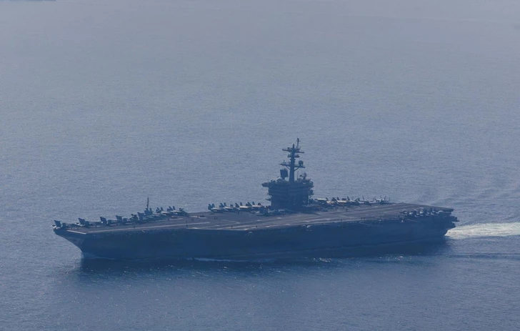 Командующий ВМС Ирана пригрозил ударами по авианосцу «Авраам Линкольн»