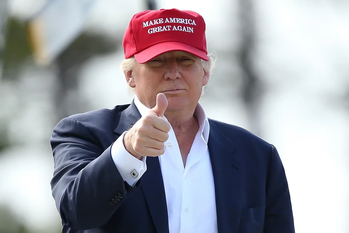 Tramp: İranda hərbi əməliyyat əla davam edir