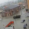 Из-за сильных дождей подтопления произошли в Дубае, Махачкале и в Армении