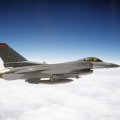 ABŞ-yə məxsus F-16 qırıcısı Səudiyyə Ərəbistanında təcili eniş edib