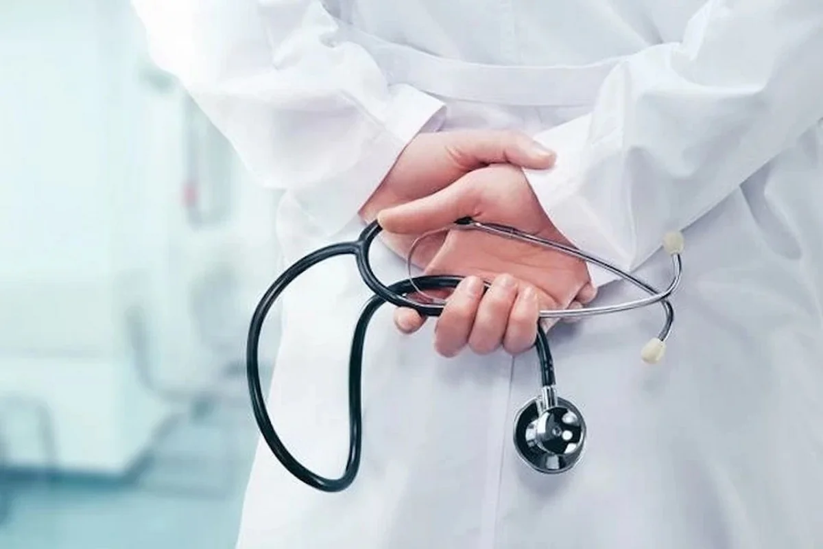 1933 il həbs cəzasına məhkum olunmuş həkim vəfat edib