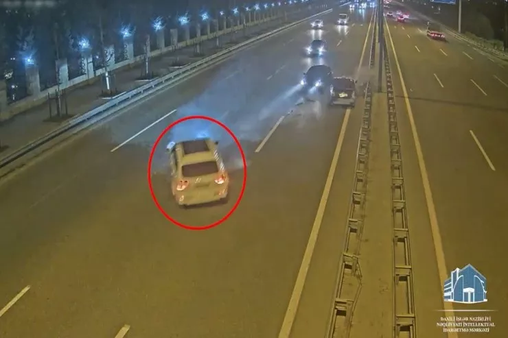 Aeroport yolundakı dəhşətli qəzanın GÖRÜNTÜLƏRİ - VİDEO