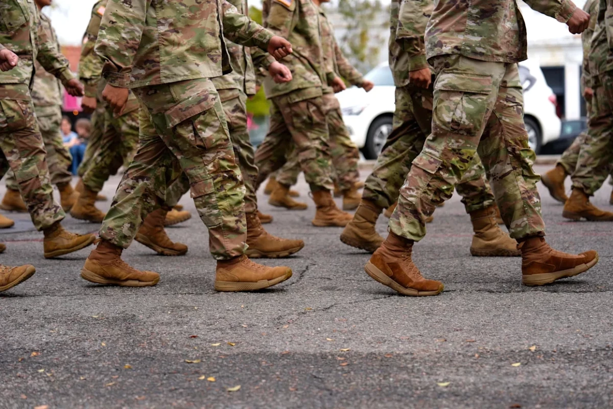 Britaniya MN: ABŞ qoşunlarını krallıqdan çıxarmayacaq