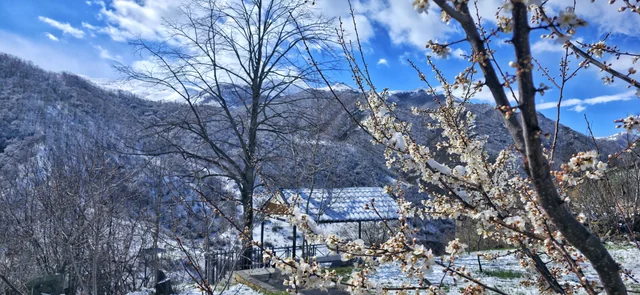 Yazın ortasında qış mənzərəsi – Kəlbəcərdən FOTOREPORTAJ