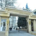 Nazirlik: Memarlıq və İnşaat Universitetinin həyətində taxta tullantıları yanıb