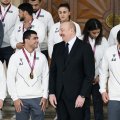 Prezident çempion olan güləşçiləri qəbul etdi - YENİLƏNİB + FOTOLAR