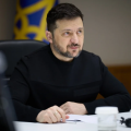 Zelenski Ukrayna ordusunda islahatların iyunda başlayacağını elan edib