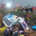 В Малатье перевернулся автобус, есть погибшие и пострадавшие